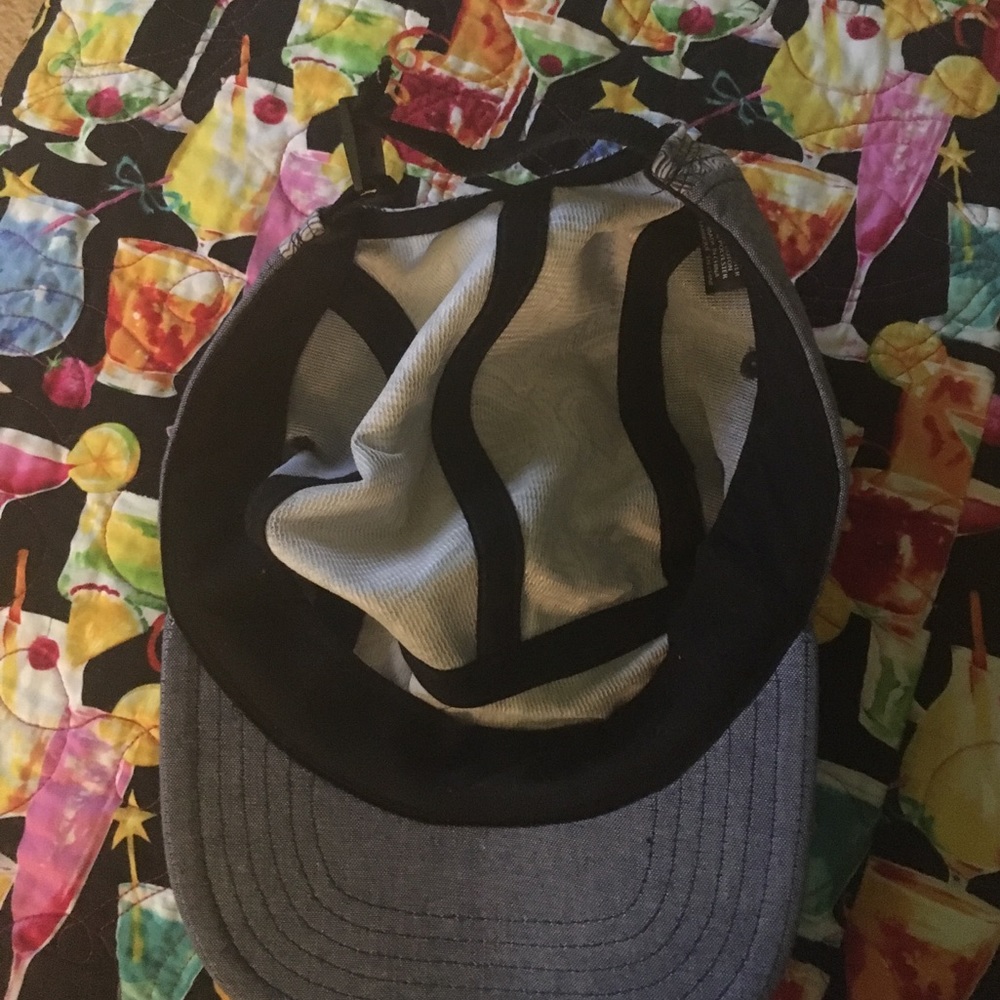 hat - Picture 2 of 2