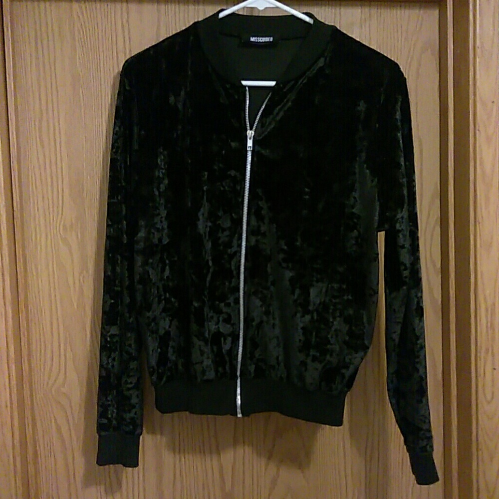NWOT Missguided CRUSHED Velvet Bomber Jacket