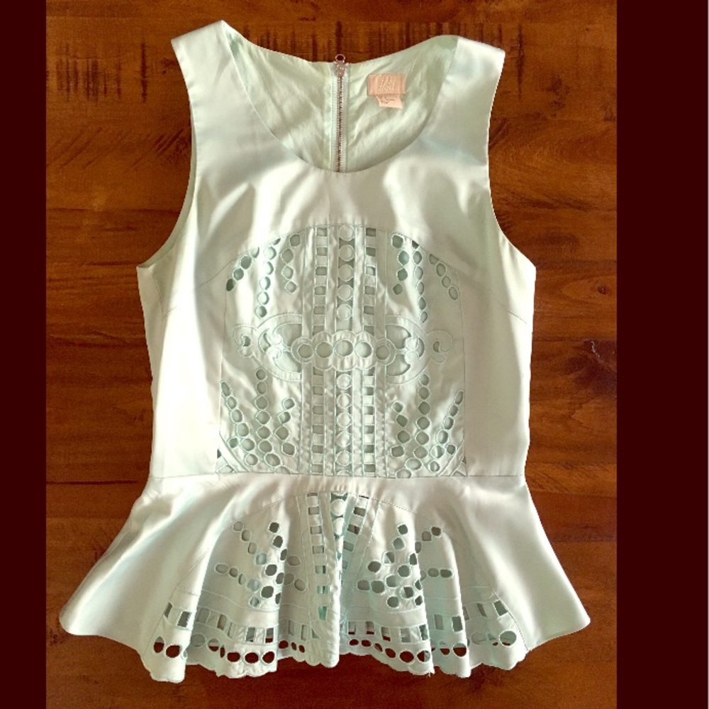 H&M seafoam green embroidered tunic