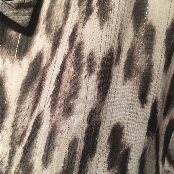 NWT!! Michael Kors button down blouse - Picture 4 of 4