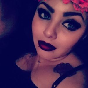 Meet your Posher, Monica