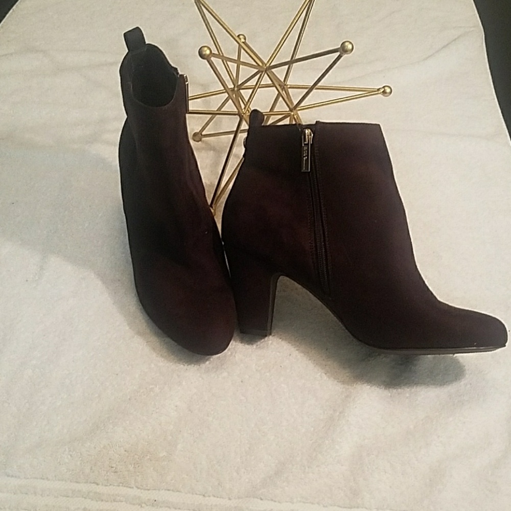 BCBG