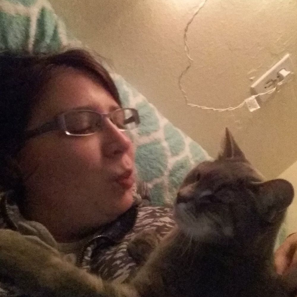 Meet your Posher, Elizabeth