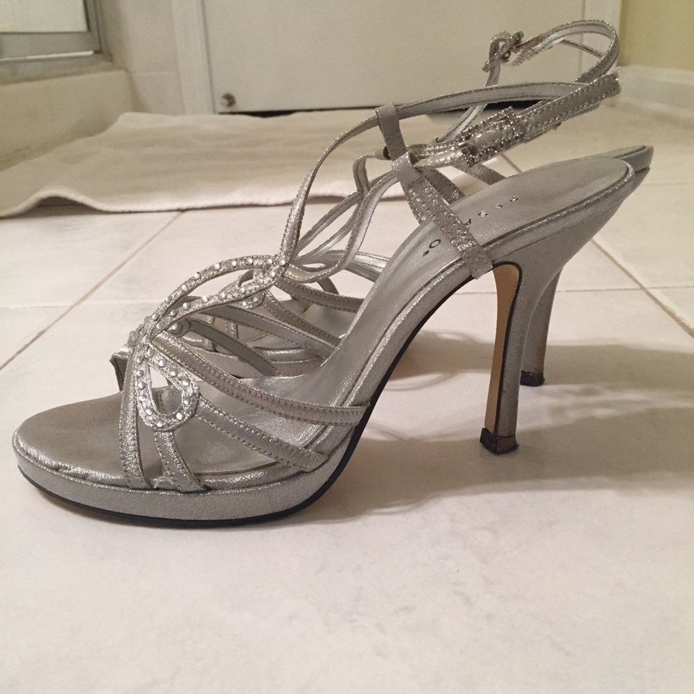 Silver heels size 6