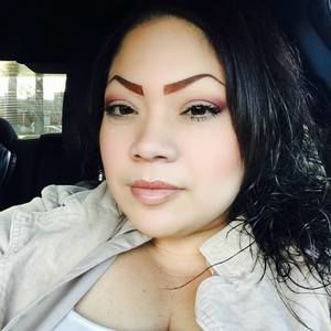 Meet your Posher, Celina