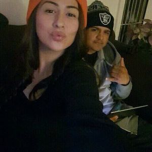 Meet your Posher, Sarah lopez