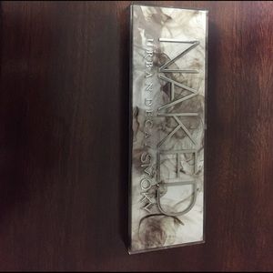Naked Urban Decay Smoky palette