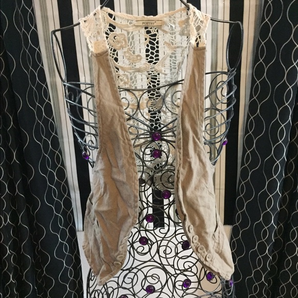 Tan colored vest - Picture 2 of 2