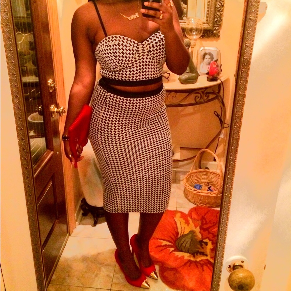 Sans Souci Two Piece Set ✨✨