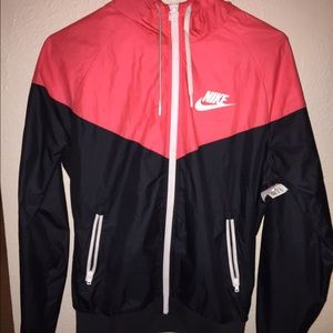 Nike windbreaker