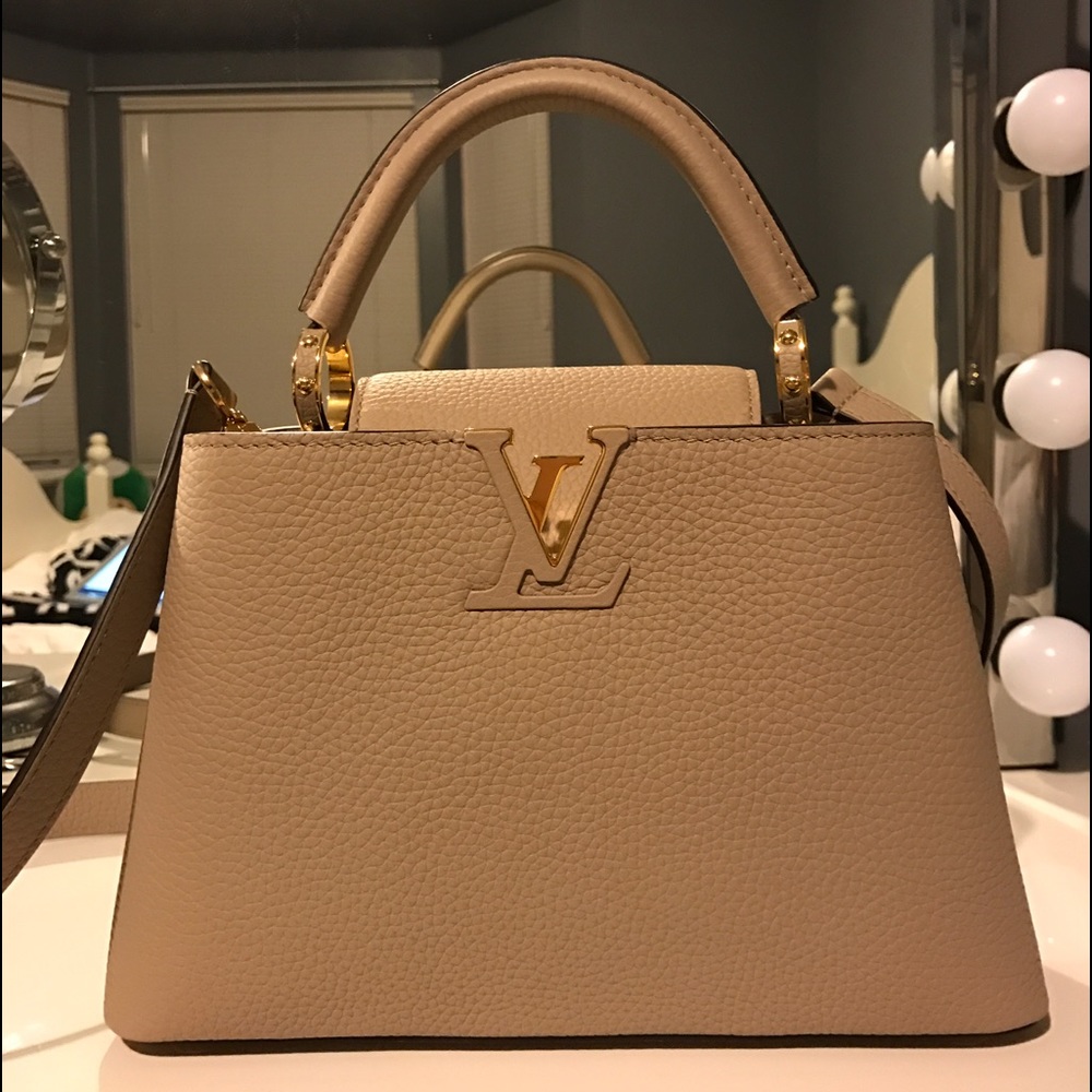 Louis Vuitton Capucines BB