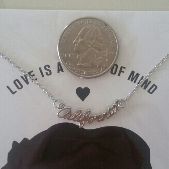 🔴 Last One! California Necklace - Silver or Gold - Picture 6 of 6