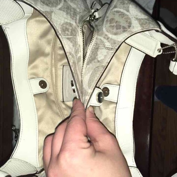 Coach bundle - Picture 4 of 4