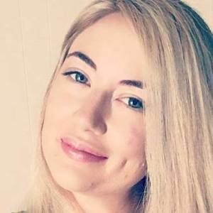 Meet your Posher, Marie