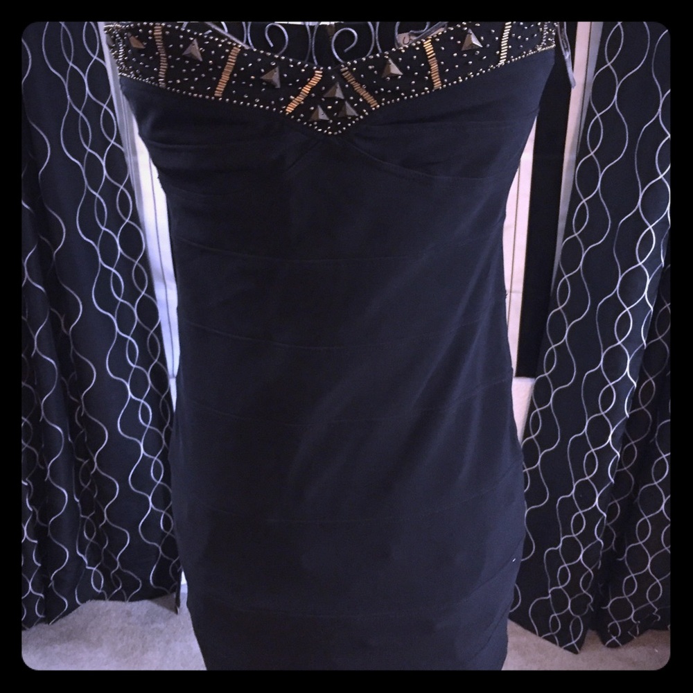 Sexy black strapless mini dress