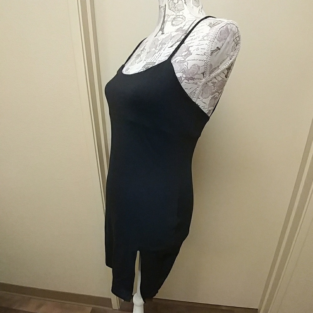 NASTY GAL CLAUDIA LBD - Picture 5 of 8