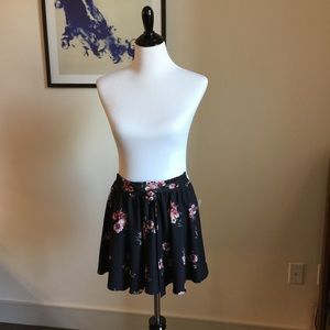 Black Floral Mini Skirt-NWT