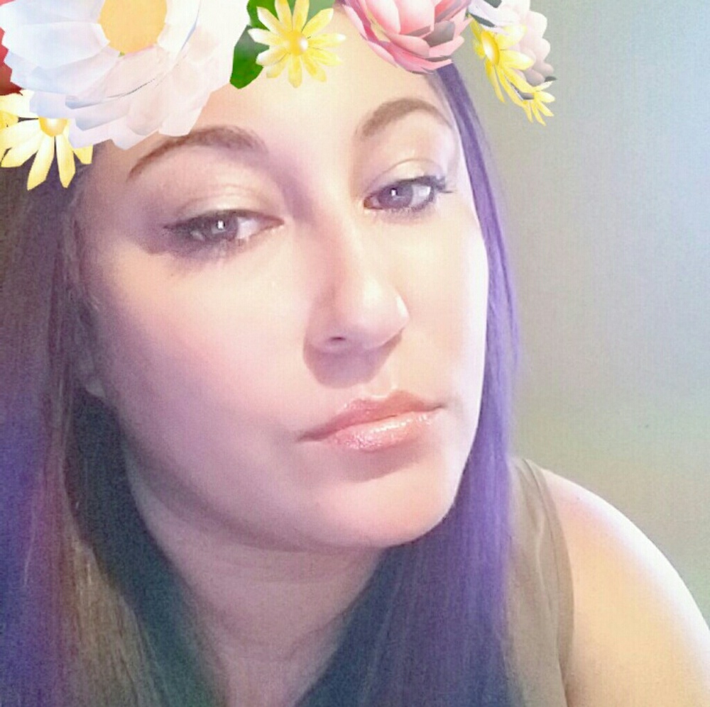 Meet your Posher, Hope