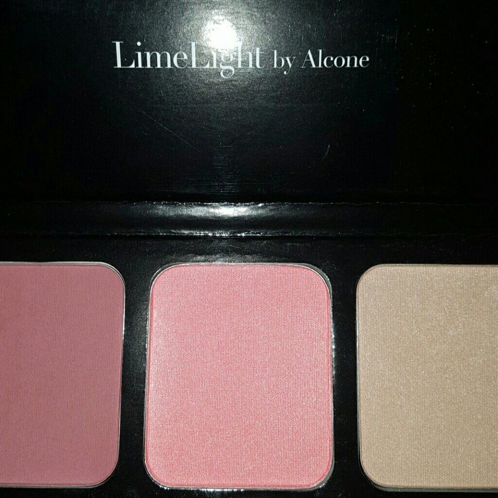 Limelight by Alcone Blush Palette