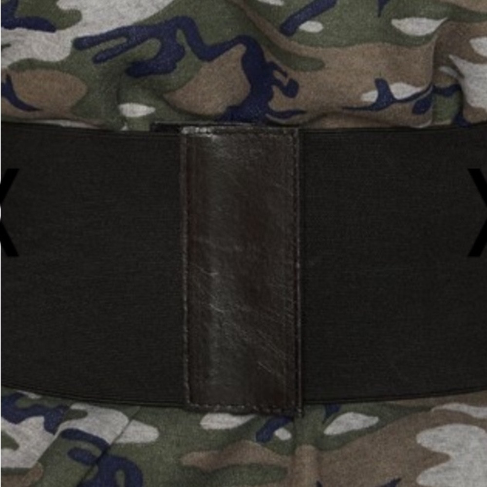 One left ππBlack wide corset belt ππ - Picture 6 of 6