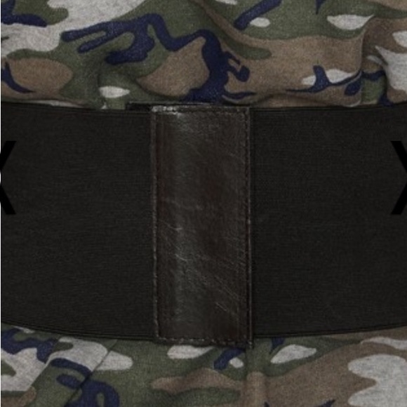 One left 📌📌Black wide corset belt 📍📌 - Picture 6 of 6