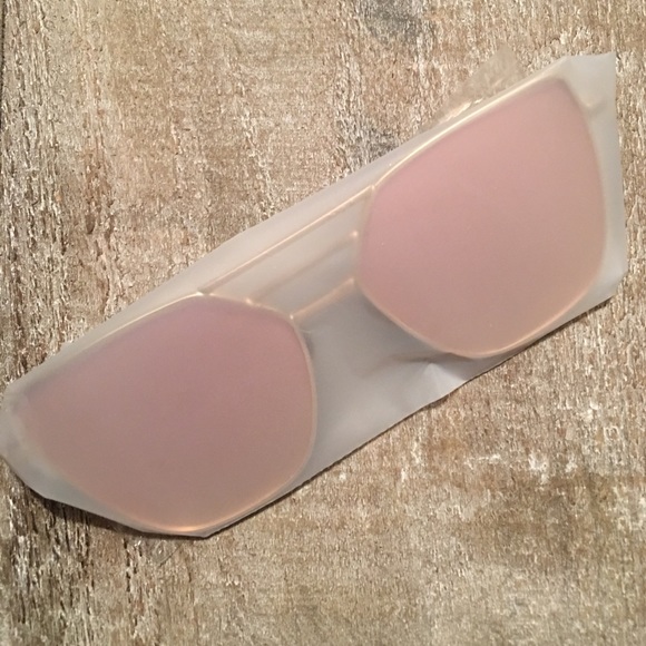 Reflective Sunnies - Picture 3 of 6