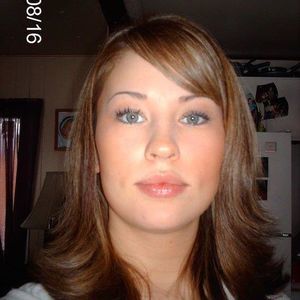 Meet your Posher, Evelyn