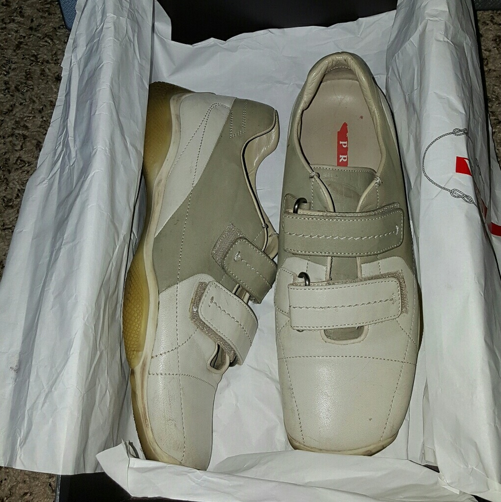 🔥SALE↘️Prada Sports leather Tennis Shoes(🎁free surprise gift)