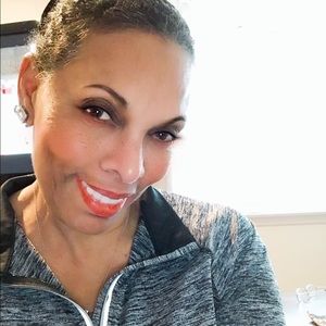 Meet your Posher, Bev