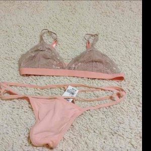 Tilllys bralette and thong