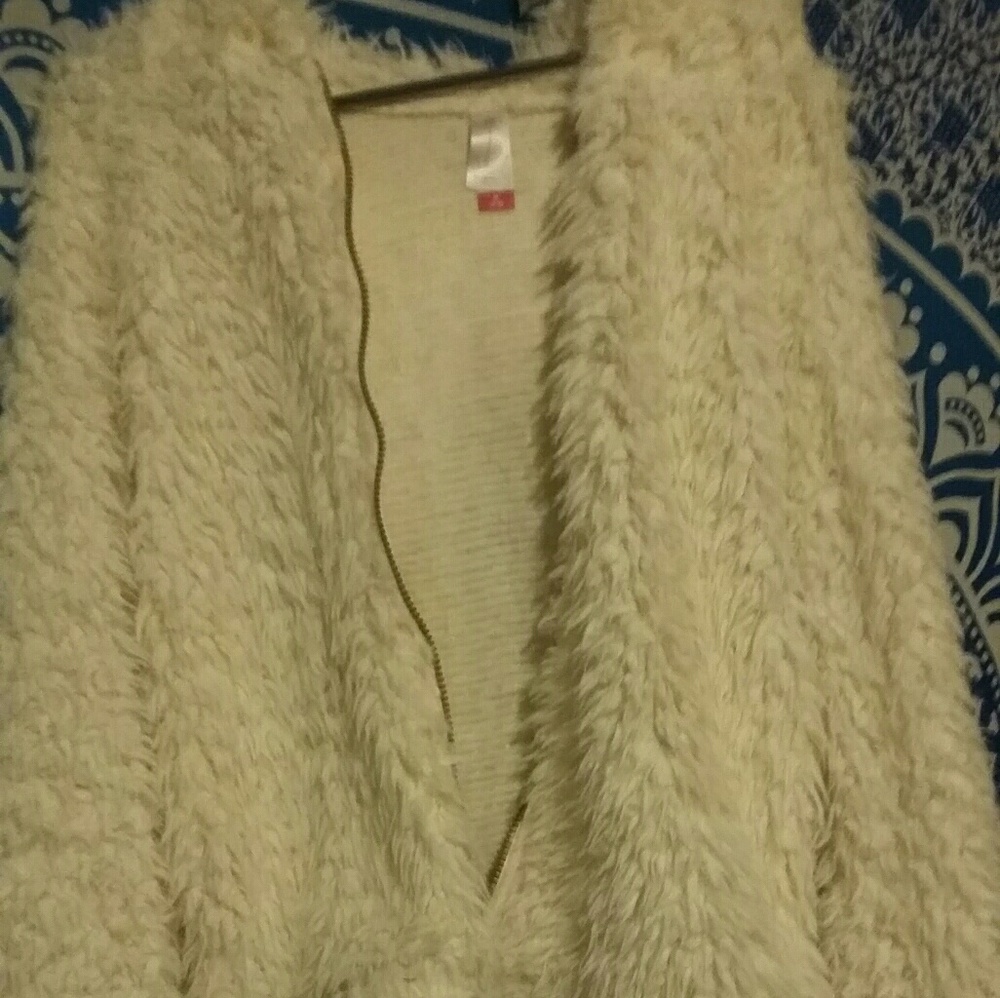 Zip up sweater