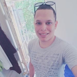 Meet your Posher, Felix