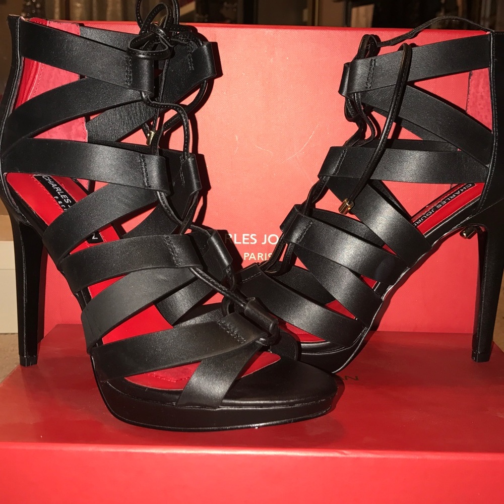 Charles Jourdan Jackie Lace up sandal . 7 1/2