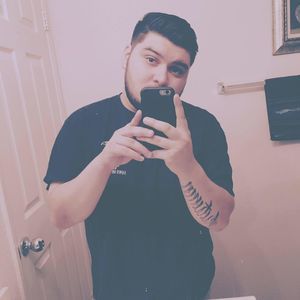 Meet your Posher, Axel