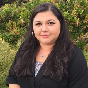 Meet your Posher, Anabella