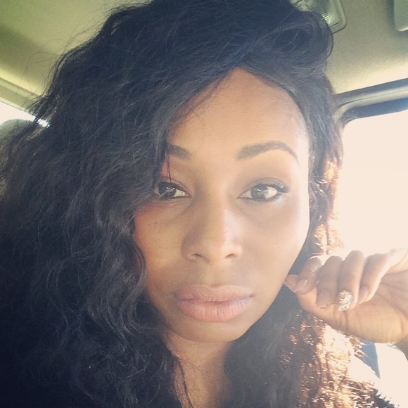 Meet your Posher, Tiffany - Picture 1 of 1