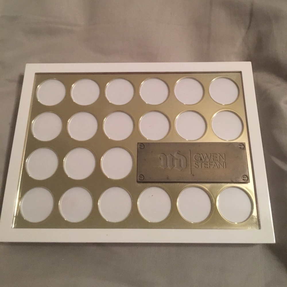 Urban decay Gwen Stefani blush palette