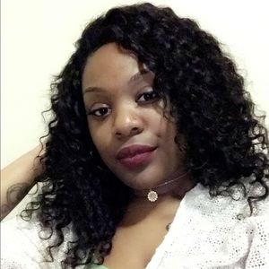 Meet your Posher, Raven