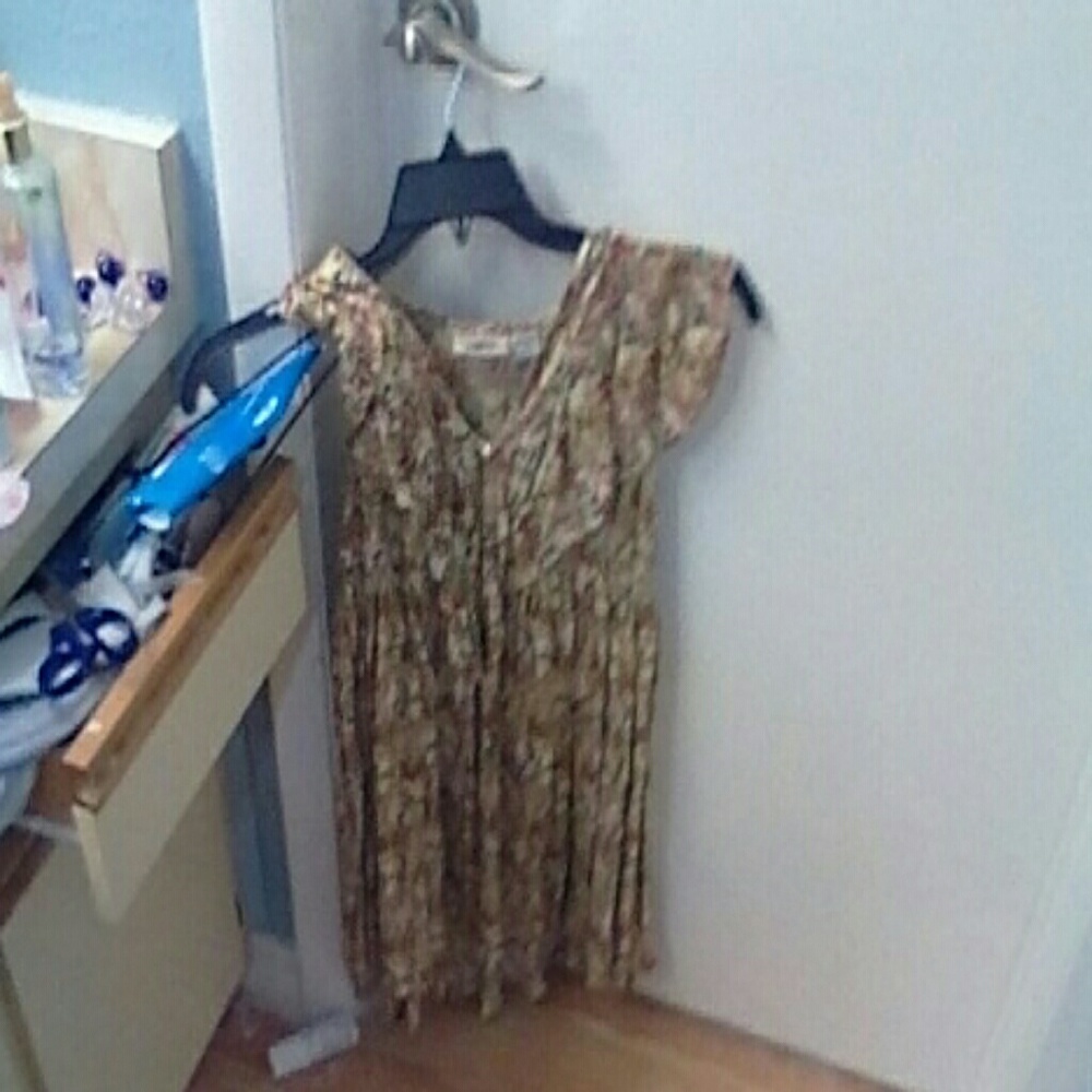 Tunic - Picture 1 of 1