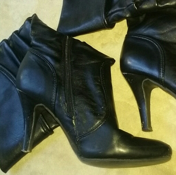 Sz.9 "NICOLE" Boots - Picture 5 of 7