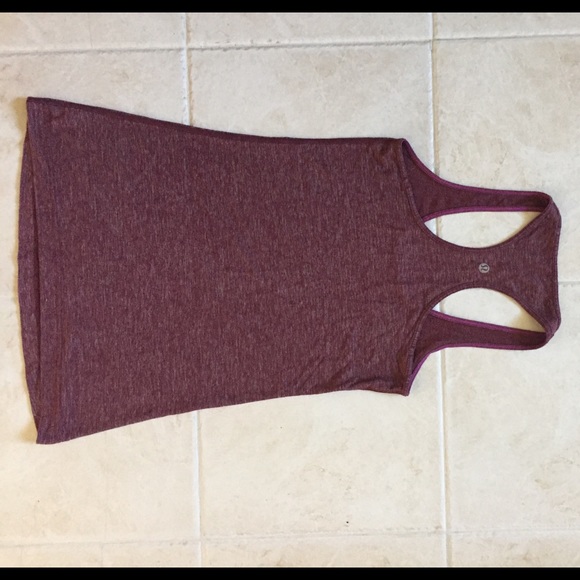 Lululemon tank top size 4 - Picture 2 of 4
