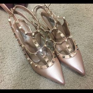 Rock Stud Pumps - Rose Gold