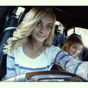 Meet your Posher, Candice