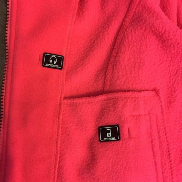 Calvin Klein Performance jacket - Picture 3 of 5