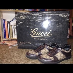 Gucci monogram sneakers