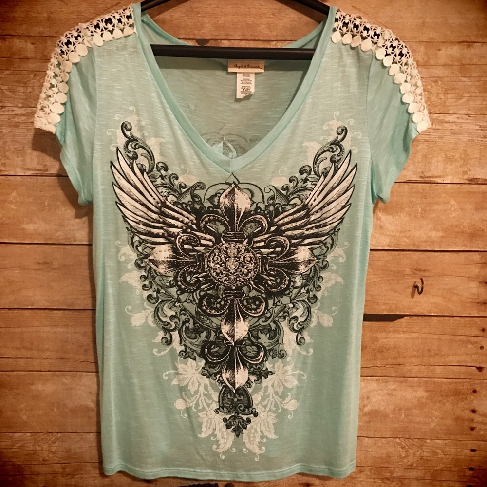 Super Soft Winged Cross Tshirt