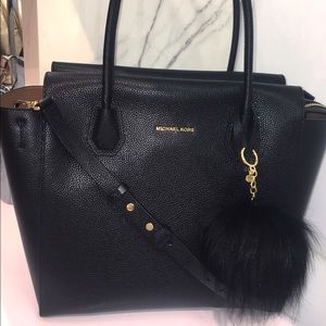 MK large mercer