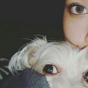 Meet your Posher, Alexandra