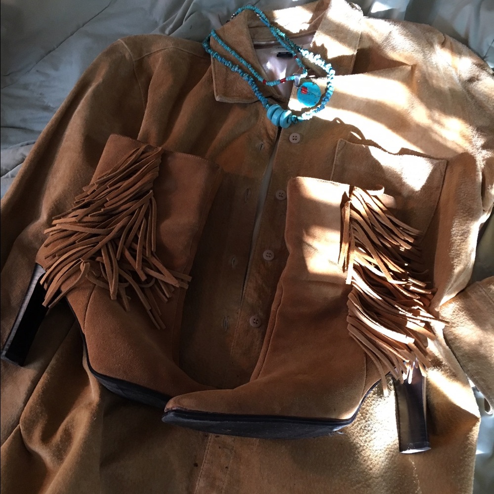 Predictions fringe boots