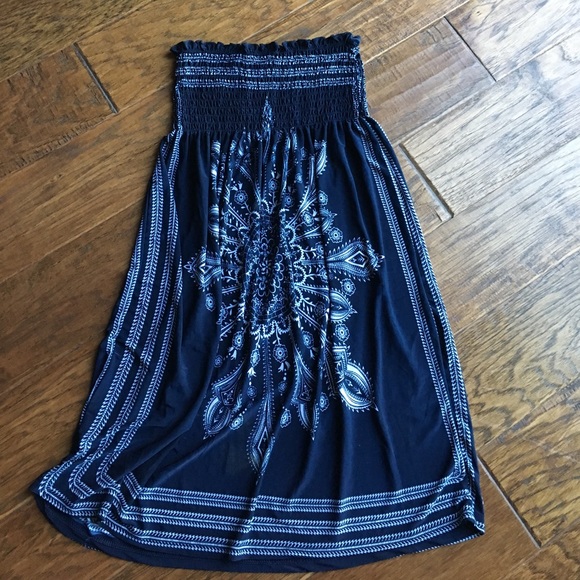 🌞🌛Day and Night Summer Dresses BOTH!! - Picture 3 of 3